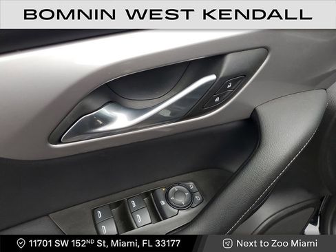 Used 2024 Chevrolet Blazer LT image 23