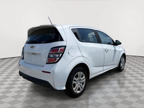 Used 2017 Chevrolet Sonic LT FWD image 6