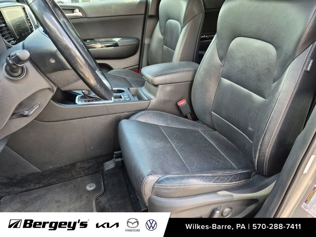 Used 2020 Kia Sportage EX w/ Option Group 15 AWD/4WD image 12