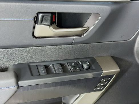 New 2026 Toyota Tundra Platinum AWD/4WD image 17