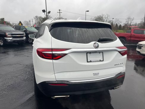 Used 2019 Buick Enclave Essence image 4
