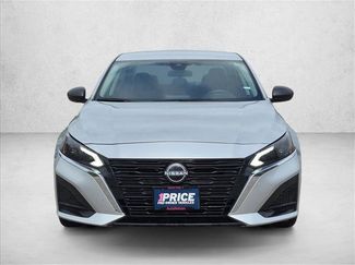 Used 2024 Nissan Altima 2.5 SV FWD video 2