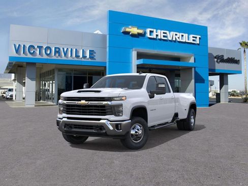 New 2026 Chevrolet Silverado 3500 LT image 8