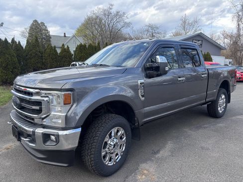 Used 2021 Ford F250 Lariat w/ Chrome Package image 1