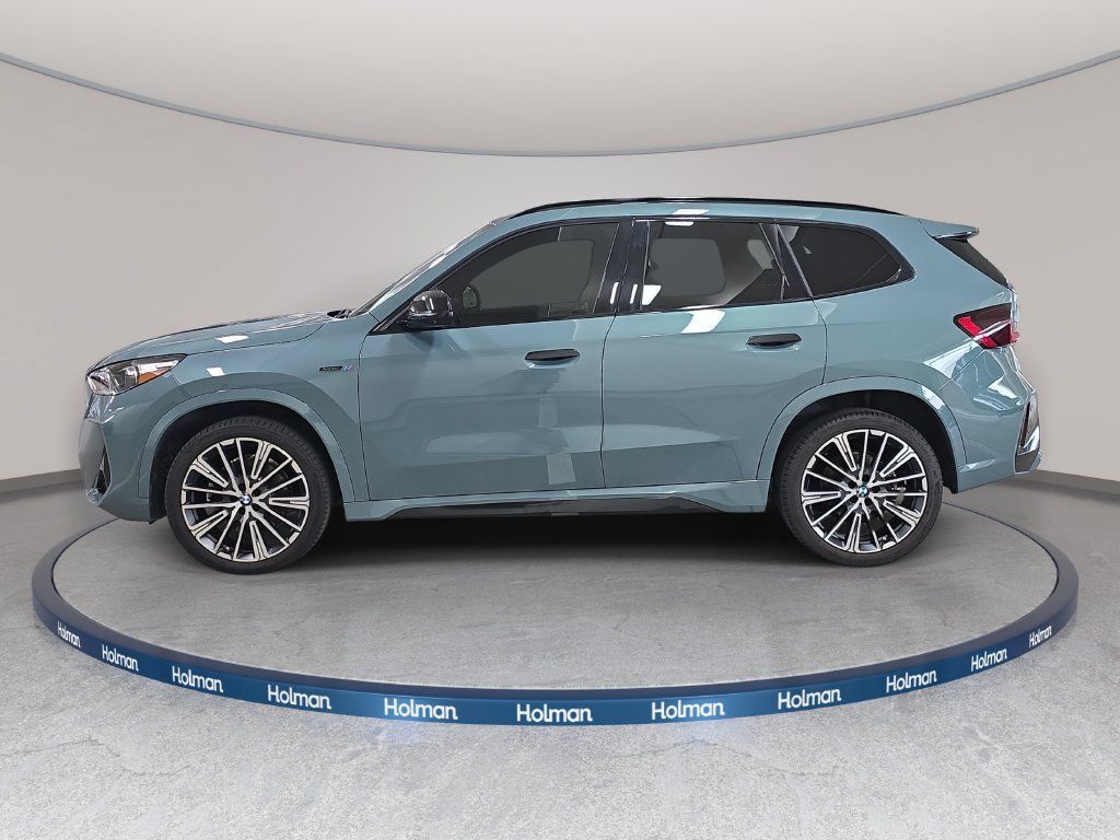 Used 2023 BMW X1 xDrive28i w/ Premium Package AWD/4WD image 11