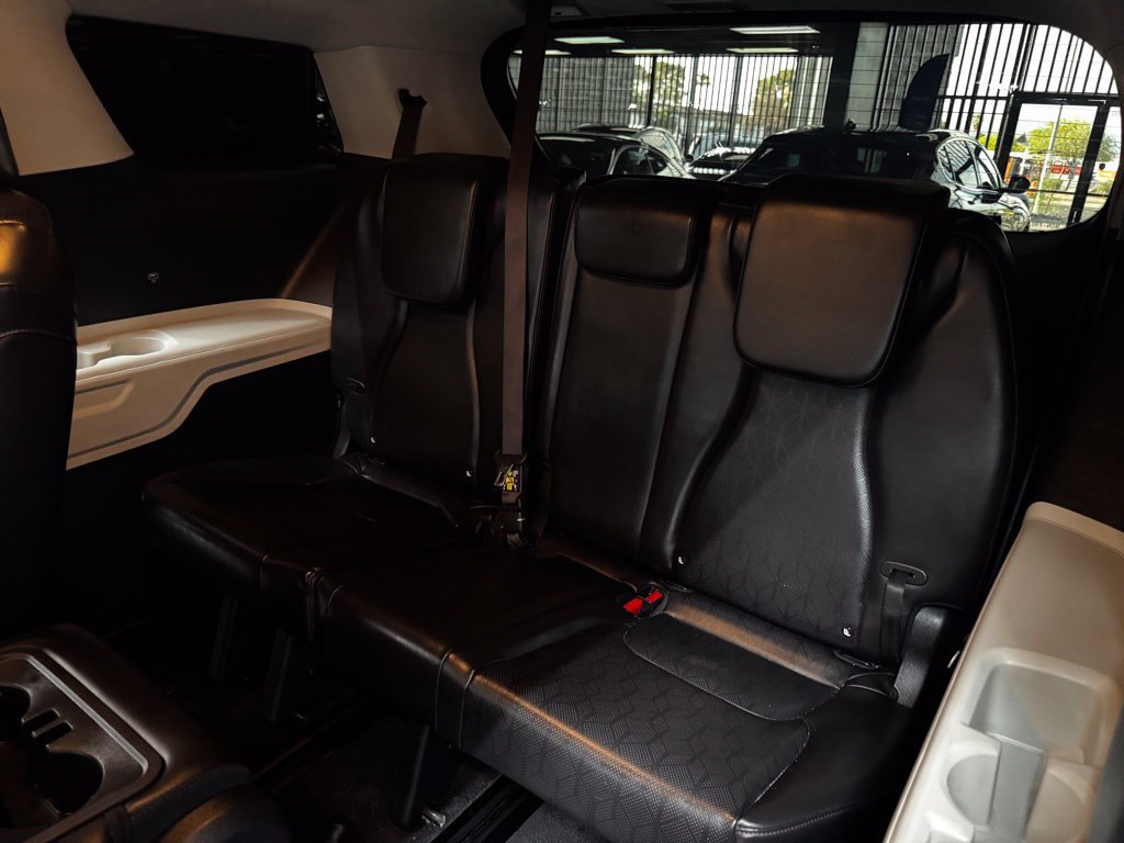 Used 2024 Kia Carnival LX FWD image 44