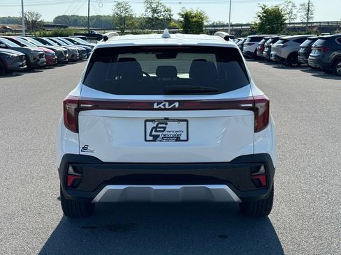 Used 2024 Kia Seltos SX w/ SX Sunroof Package AWD/4WD image 27
