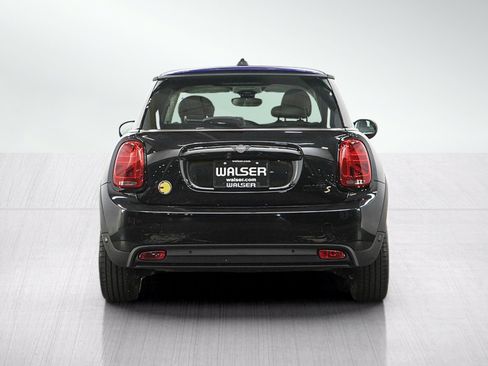 Used 2024 MINI Cooper SE FWD image 4