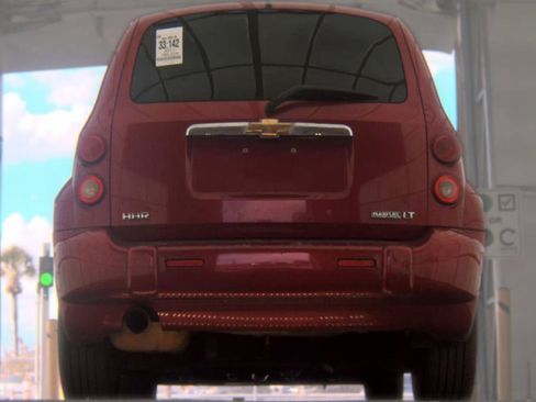 Used 2011 Chevrolet HHR LT w/ LT Preferred Equipment Group FWD image 3