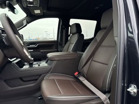 New 2026 GMC Sierra 1500 Denali w/ Technology Package AWD/4WD image 11
