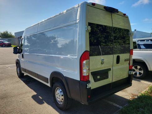 Used 2022 RAM ProMaster 2500 FWD image 4