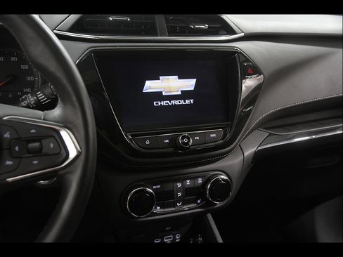 Certified 2023 Chevrolet TrailBlazer ACTIV w/ Sun and Liftgate Package AWD/4WD image 9