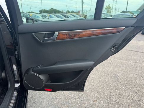 Used 2012 Mercedes-Benz C 300 4MATIC Sedan image 34