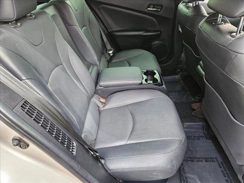 Used 2017 Toyota Prius Prime Advanced w/ Carpet Mat Package image 18