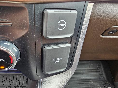 Used 2023 Ford F150 King Ranch w/ Equipment Group 601A High AWD/4WD image 49