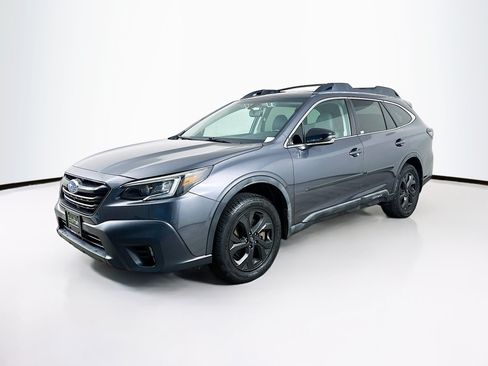 Used 2021 Subaru Outback Onyx Edition XT w/ Tech Package 3 AWD/4WD image 3