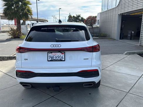 Used 2025 Audi Q5 Premium Plus w/ Premium Plus image 7