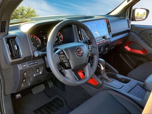 New 2026 Nissan Frontier Pro-X w/ Pro-X Convenience Package RWD image 7