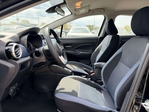 New 2025 Nissan Versa SV w/ Trunk Package FWD image 16