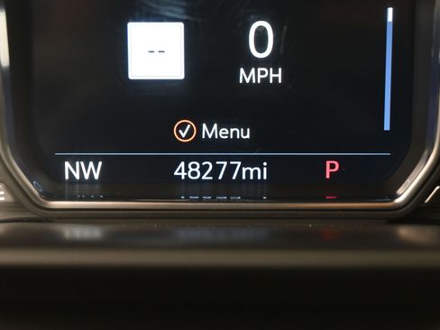 Used 2021 GMC Sierra 2500 AT4 w/ AT4 Preferred Package image 16