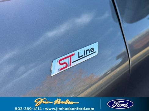 New 2026 Ford Explorer ST-Line w/ ST-Line Street Pack image 5