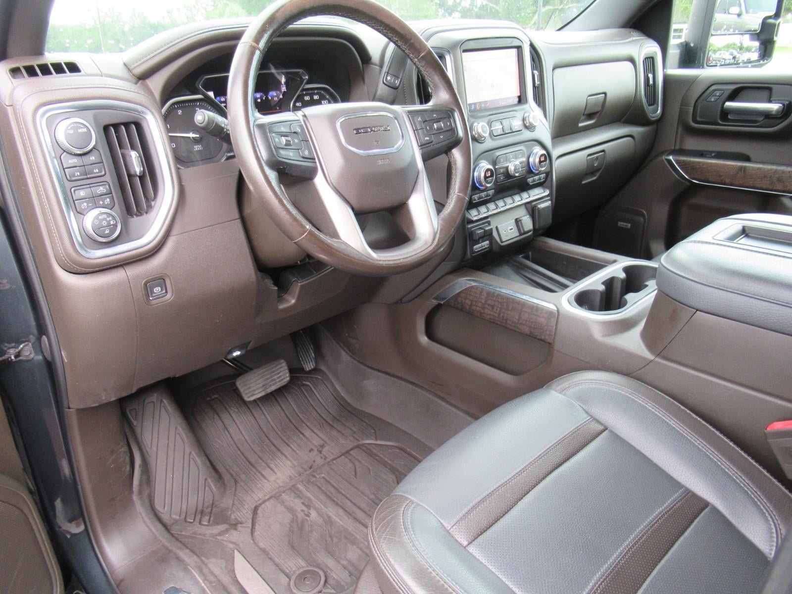 Used 2022 GMC Sierra 2500 Denali AWD/4WD image 17