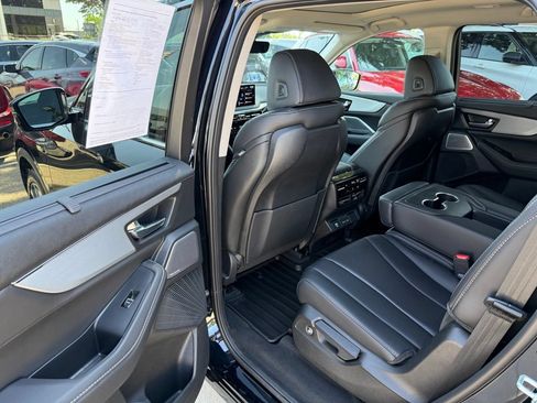 Used 2026 Acura MDX SH-AWD w/ Technology Package image 14