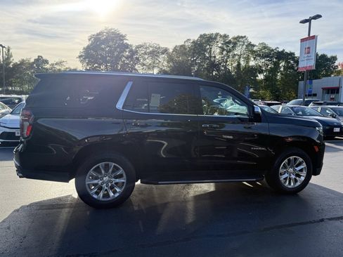 Used 2022 Chevrolet Tahoe Premier image 9