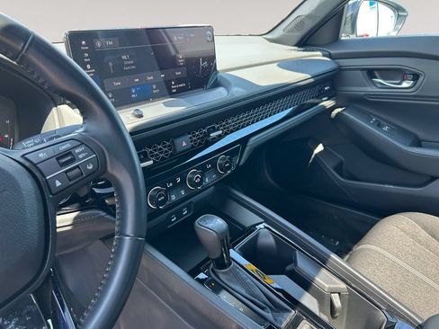 Used 2023 Honda Accord Sport image 10