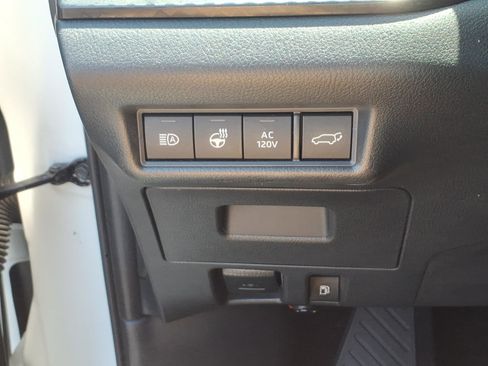 Used 2025 Toyota Grand Highlander AWD Hybrid image 21
