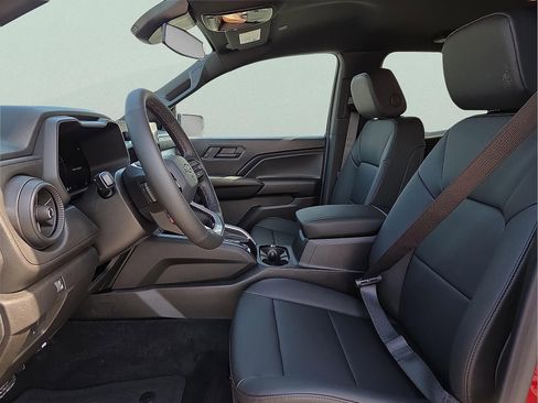 New 2026 Chevrolet Colorado Trail Boss AWD/4WD image 14