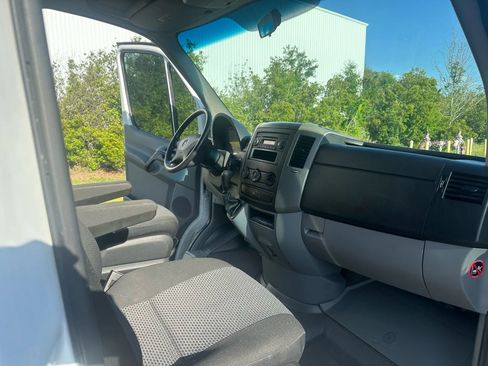 Used 2012 Mercedes-Benz Sprinter 3500 image 20