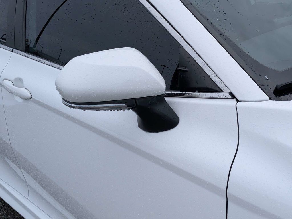 Used 2023 Toyota Camry SE FWD image 10