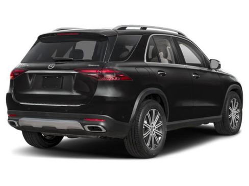 Used 2024 Mercedes-Benz GLE 450e 4MATIC image 2
