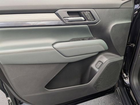 New 2026 GMC Terrain AT4 w/ Convenience Package III image 10