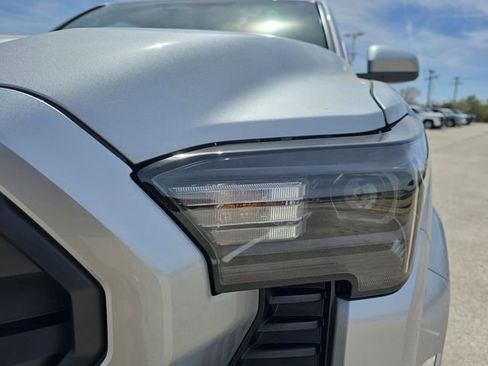 New 2026 Toyota Tacoma SR5 image 30