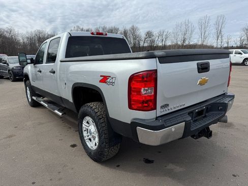 Used 2012 Chevrolet Silverado 2500 LT w/ Interior Plus Package AWD/4WD image 3