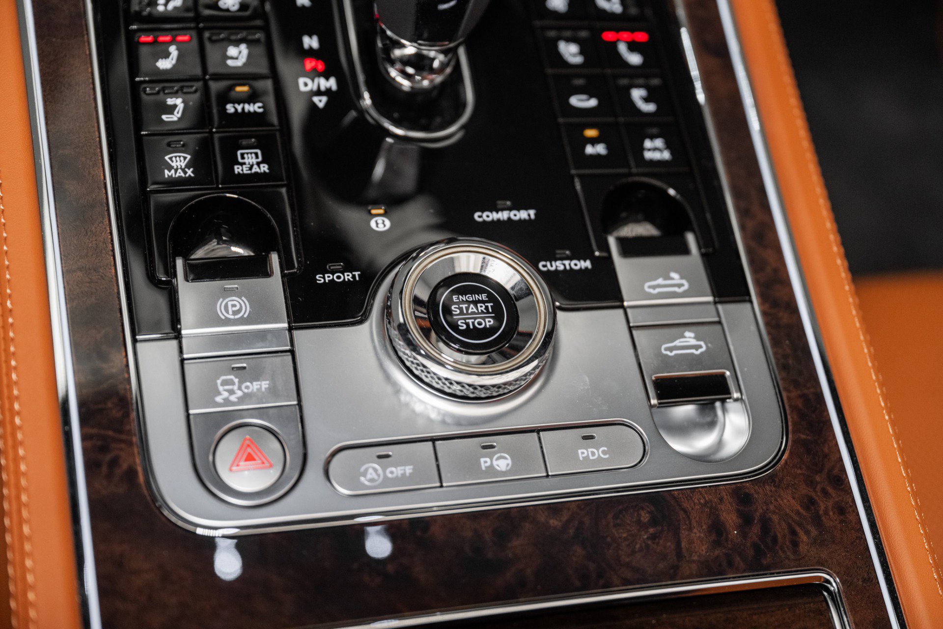 Used 2024 Bentley Continental GT V8 AWD/4WD image 39