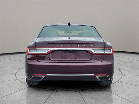Used 2020 Lincoln Continental w/ Premium Package image 11