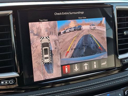 New 2026 Chrysler Pacifica Select AWD/4WD image 13