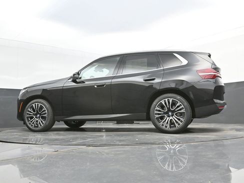 Used 2025 BMW X3 xDrive30i w/ Premium Package image 36