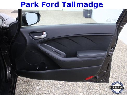 Used 2018 Kia Forte LX image 19