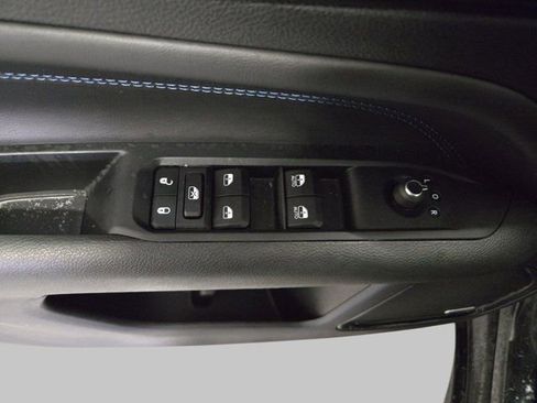 New 2025 Jeep Compass Limited w/ High Altitude Package AWD/4WD image 32