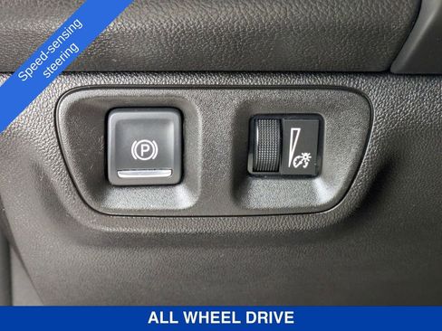 Used 2018 GMC Acadia SLT image 22