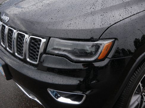 Certified 2021 Jeep Grand Cherokee Limited w/ Luxury Group II AWD/4WD image 15