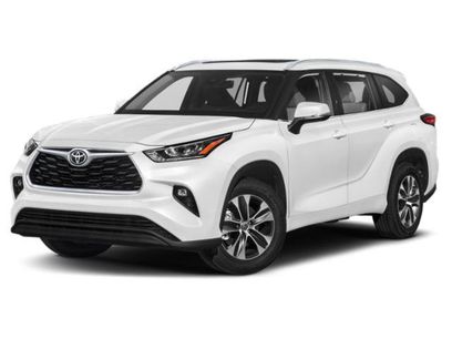 Used 2022 Toyota Highlander XLE