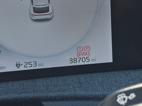 Used 2023 Kia EV6 Wind image 47