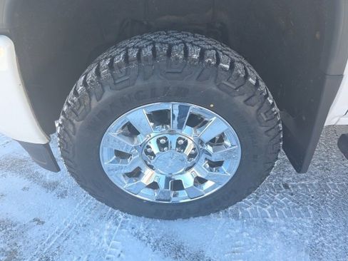 Used 2019 GMC Sierra 2500 Denali w/ Duramax Plus Package image 5