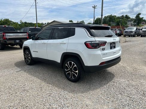 Used 2022 Jeep Compass Limited AWD/4WD image 6
