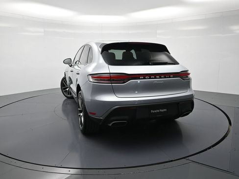 Certified 2026 Porsche Macan AWD/4WD image 27